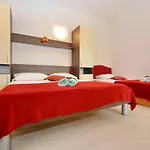 Antonija Apartamento Starigrad Paklenica