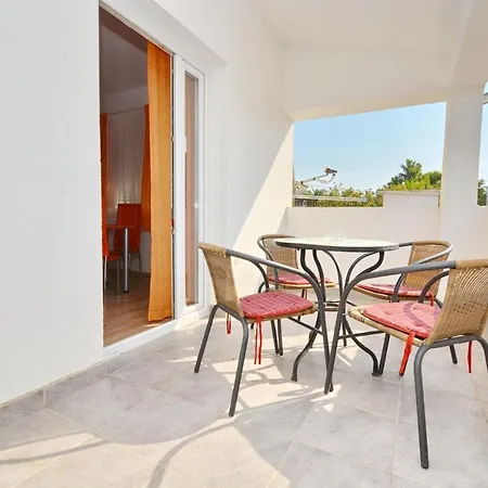 Antonija Starigrad Paklenica