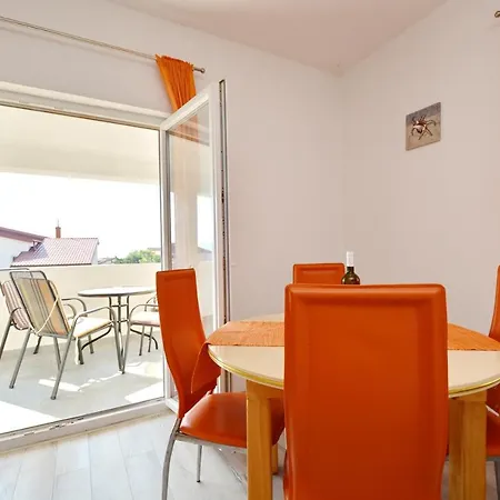 Appartement Antonija *