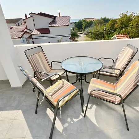 Antonija Starigrad Paklenica