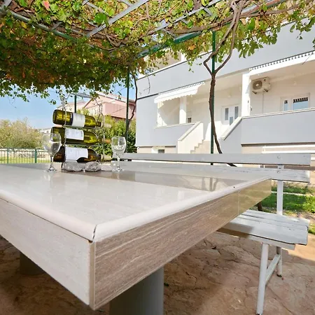 Antonija Appartement *