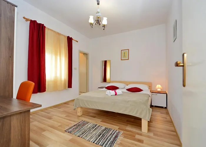 Διαμέρισμα Antonija Starigrad Paklenica