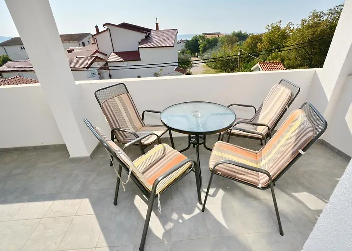 Antonija Starigrad Paklenica