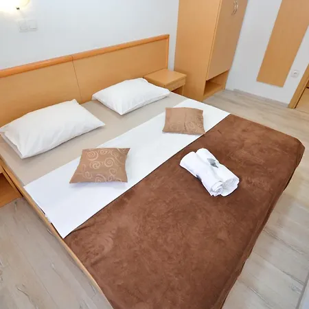 Apartment Antonija Starigrad Paklenica